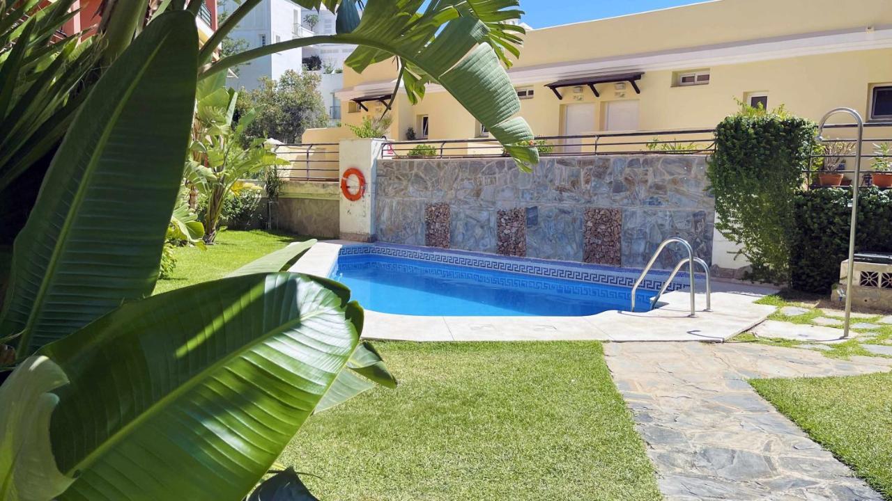 Appartement Nuevo Con Piscina Y Parking En La Playa à Torre de Benagalbon Extérieur photo