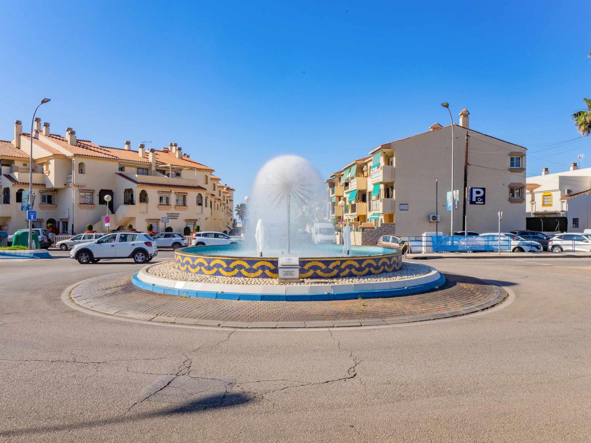 Appartement Nuevo Con Piscina Y Parking En La Playa à Torre de Benagalbon Extérieur photo