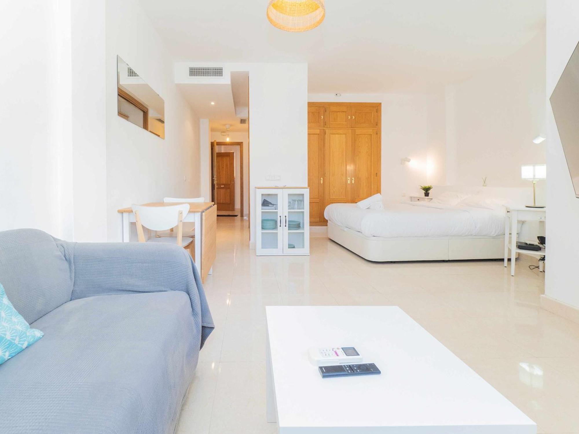 Appartement Nuevo Con Piscina Y Parking En La Playa à Torre de Benagalbon Extérieur photo