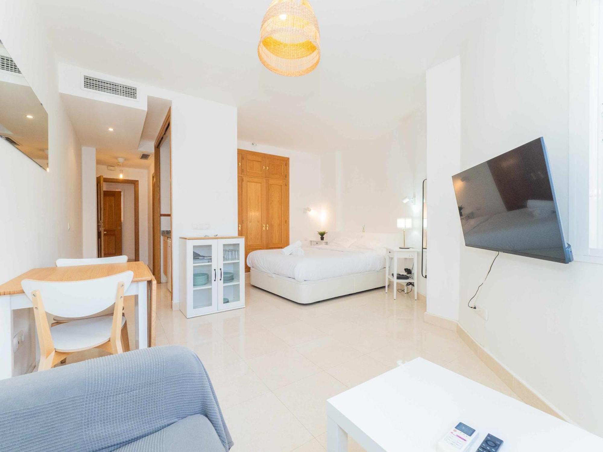 Appartement Nuevo Con Piscina Y Parking En La Playa à Torre de Benagalbon Extérieur photo