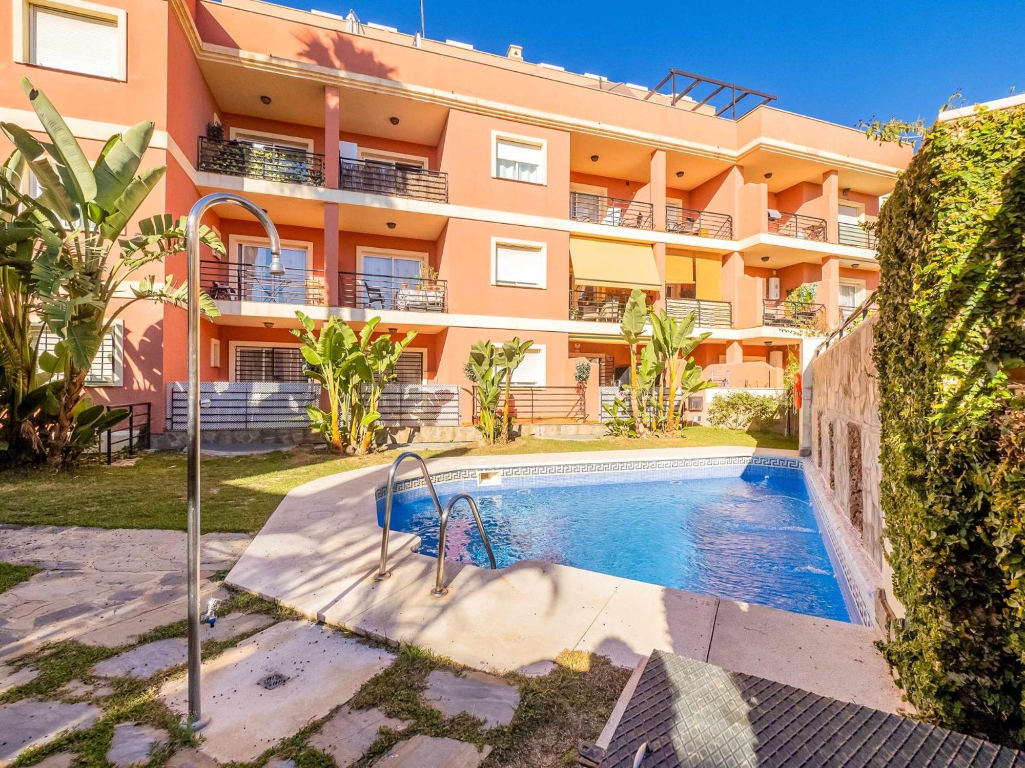 Appartement Nuevo Con Piscina Y Parking En La Playa à Torre de Benagalbon Extérieur photo